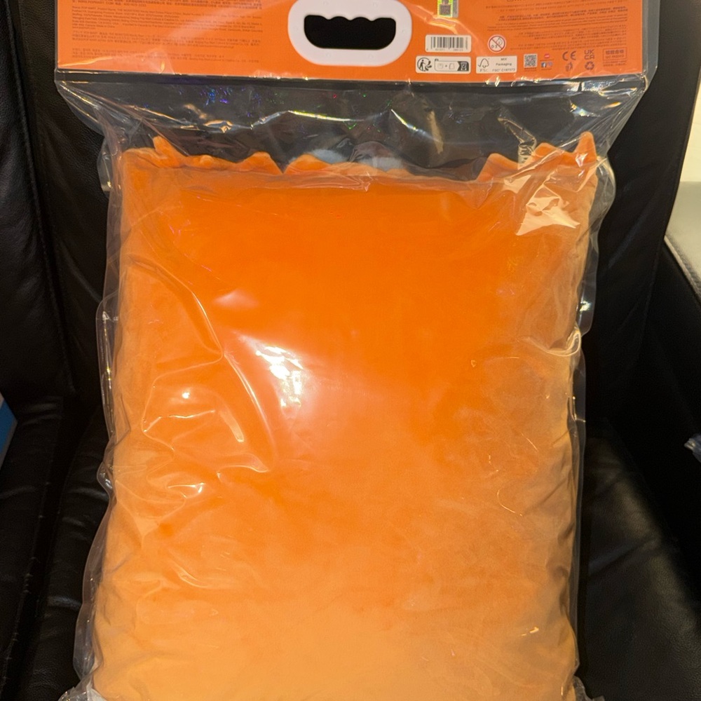 POP MART Labubu Plush Pillow – The Monsters Wacky Mart Series (Chips)*SEALED* - Picture 2 of 2